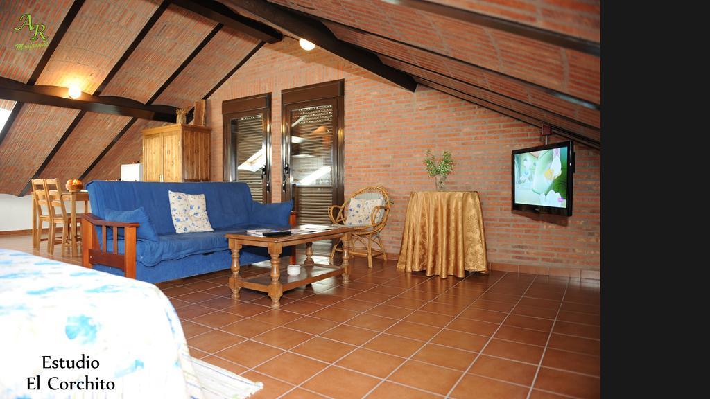 Apartamentos Rurales Monfraguee Torrejon el Rubio Bagian luar foto