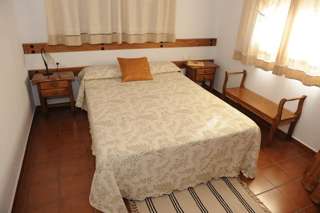 Apartamentos Rurales Monfraguee Torrejon el Rubio Bagian luar foto
