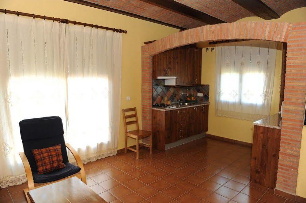 Apartamentos Rurales Monfraguee Torrejon el Rubio Bagian luar foto